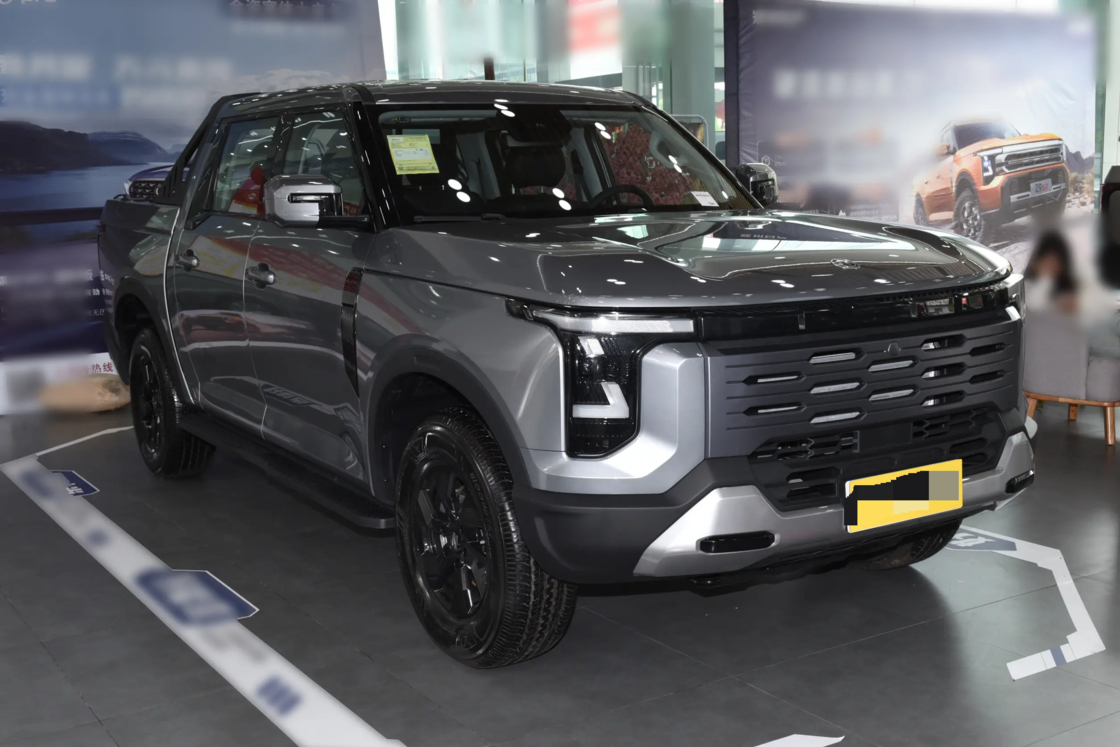 Budget-Friendly Dongfeng Z9 Pickup 2025 2.3T 6MT Diesel 2WD Euro 6 190hp Perfect for Export & Family Trips