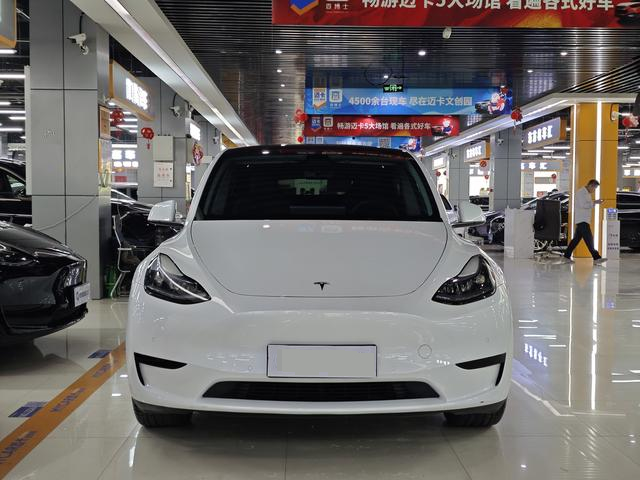 Affordable Used Tesla Model Y SUV 2022 facelift rear-wheel drive version for family use