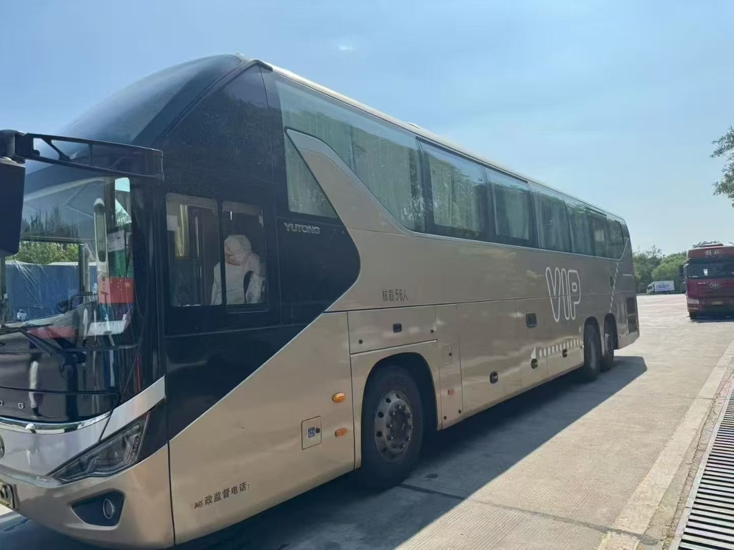 ZK6137 Yutong Used Passenger Bus /56-Seater Double Door Left-Hand Drive Luxury Bus