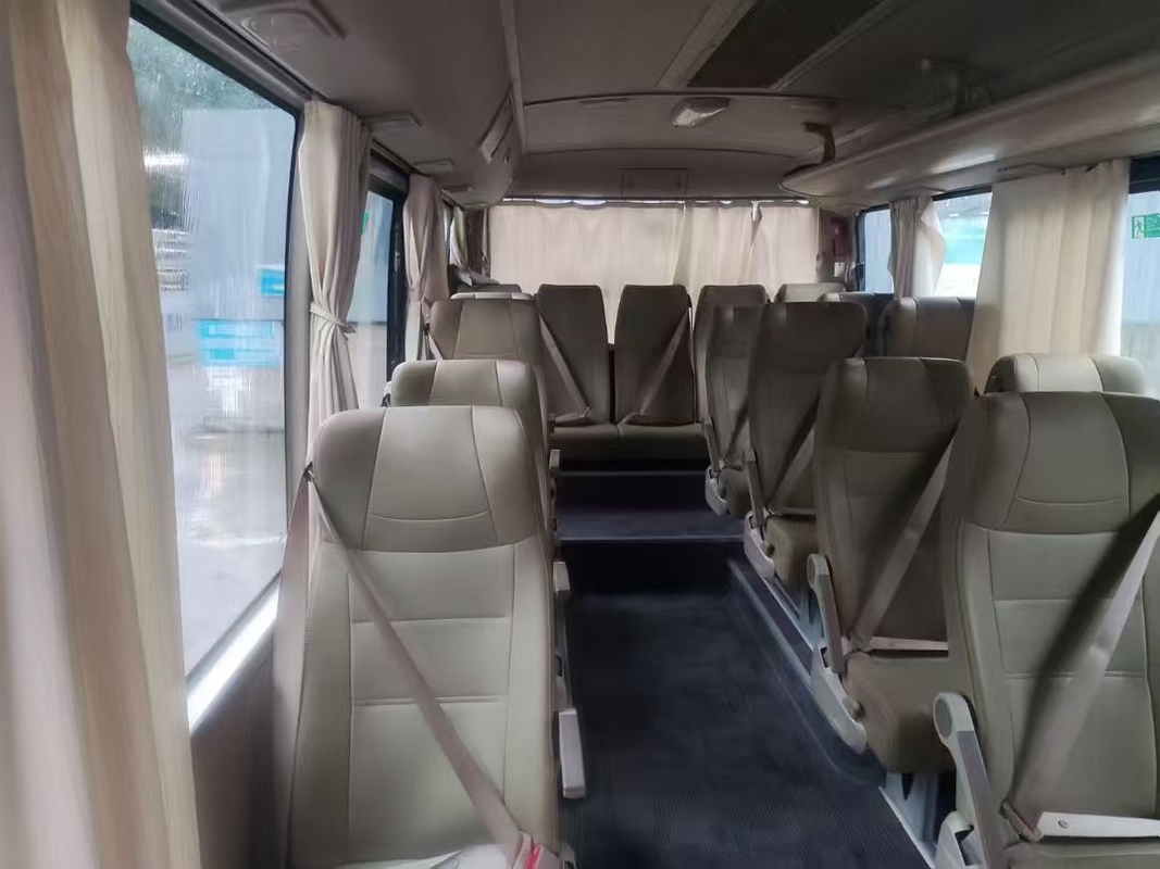 ZK6729D63 Yutong Used Passenger Bus 10-23-Seater One Door Left-Hand Drive Luxury Bus