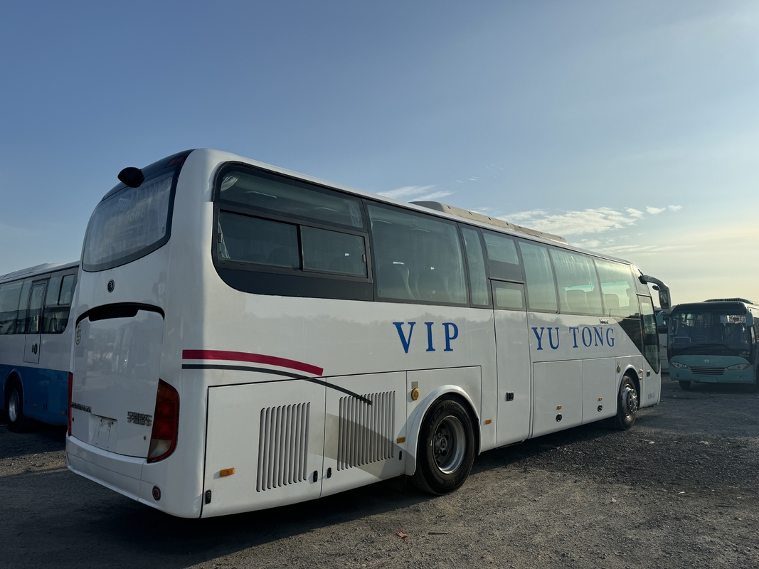 ZK6110 Yutong Used Passenger Bus 2020 56-Seater 2+3 Layout Two Door Left-Hand Drive Luxury Bus