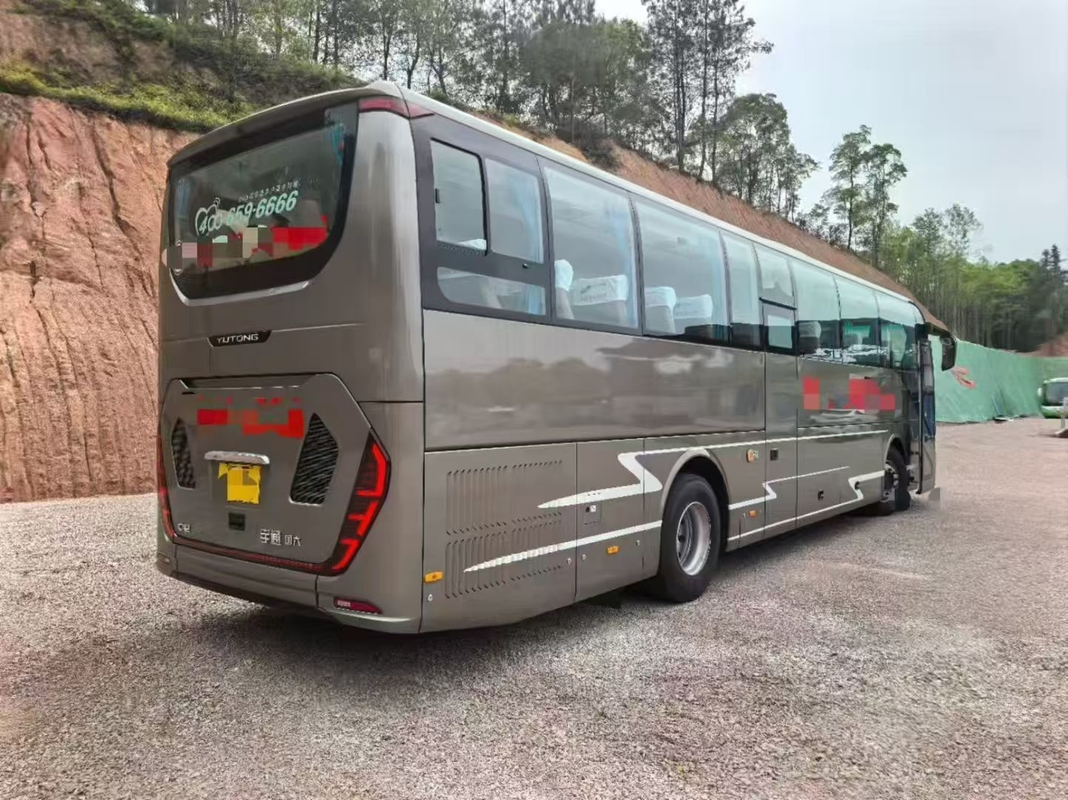 ZK6127 Yutong Used Passenger Bus 2023 54-Seater 2+3 Layout One Door Left-Hand Drive Luxury Bus
