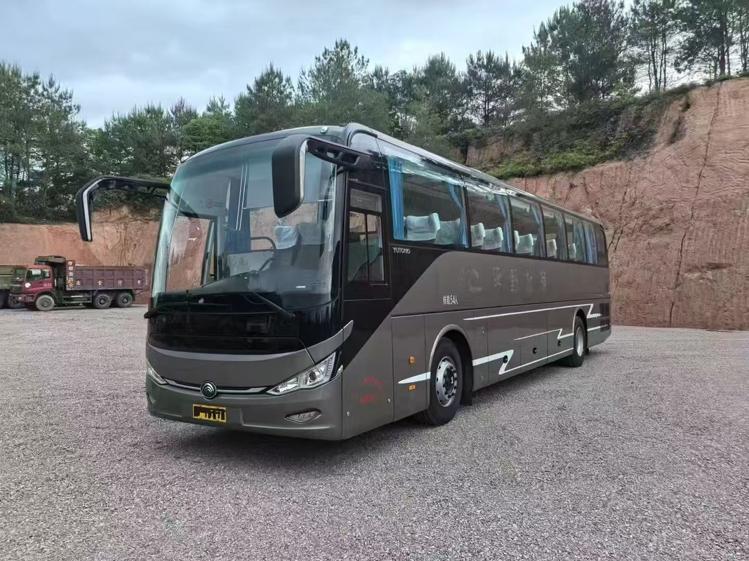 ZK6127 Yutong Used Passenger Bus 2023 54-Seater 2+3 Layout One Door Left-Hand Drive Luxury Bus