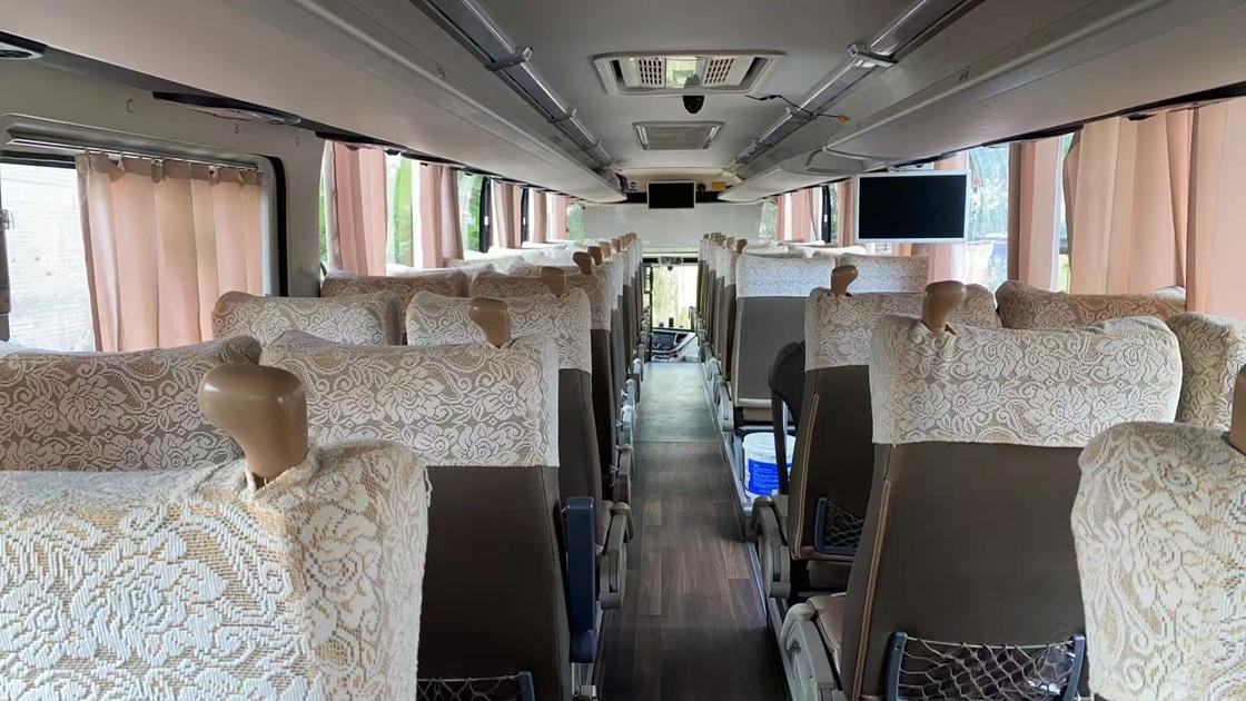 Used Yutong Coach Bus 50 Seater Luxury Weichai Tour Diesel Airport Church Cummuter Buses