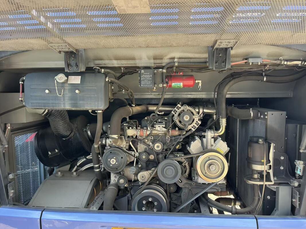 Used Diesel Kinglong Bus 50 Seater Luxury Leafspring Weichai Engine School Tour Intercity Commuter Coach