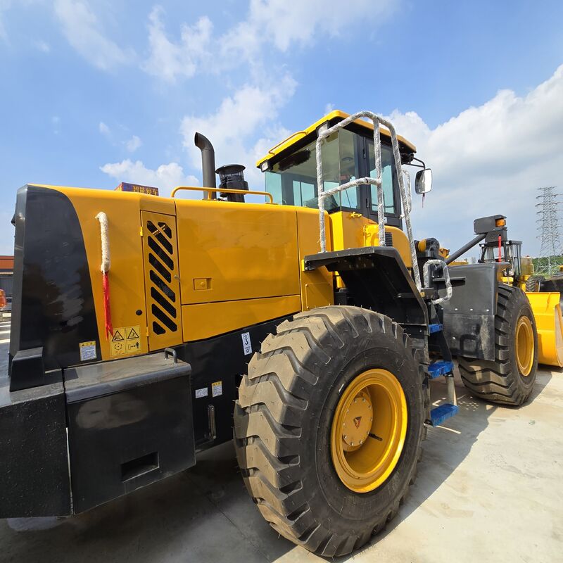 New Arrival Used Chinese brand loader 5 tons in excellent condition  load capacity  rated power 162 kW 220HP for construction in Excellent Condition