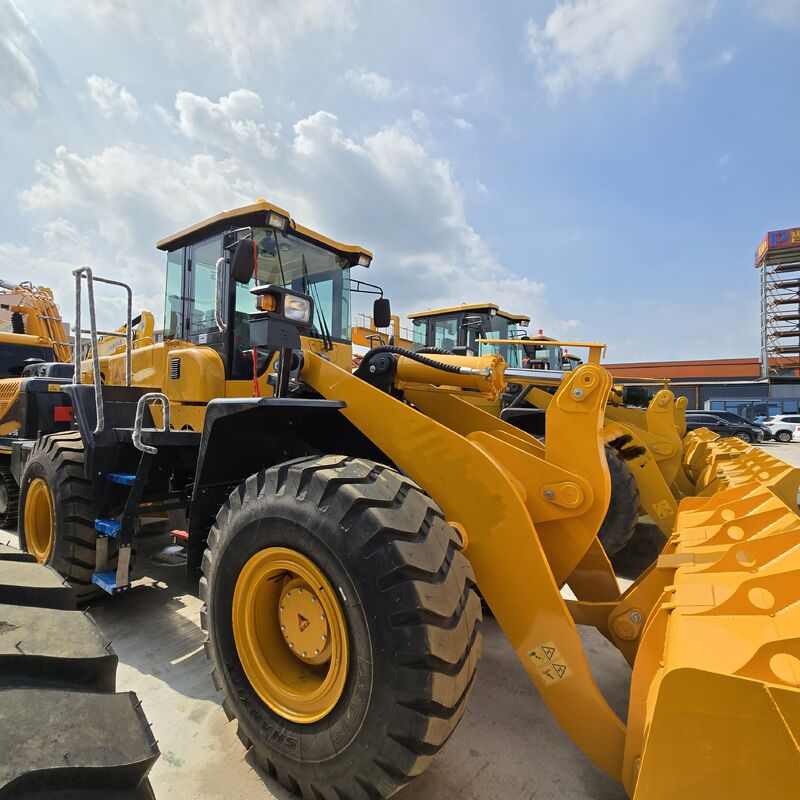 New Arrival Used Chinese brand loader 5 tons in excellent condition  load capacity  rated power 162 kW 220HP for construction in Excellent Condition