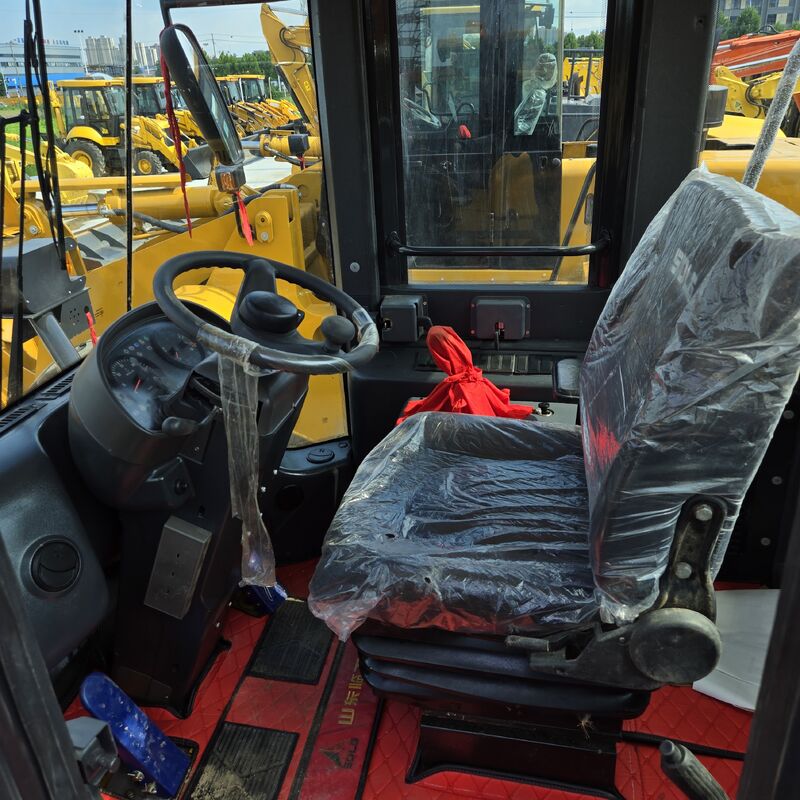 New Arrival Used Chinese brand loader 5 tons in excellent condition  load capacity  rated power 162 kW 220HP for construction in Excellent Condition