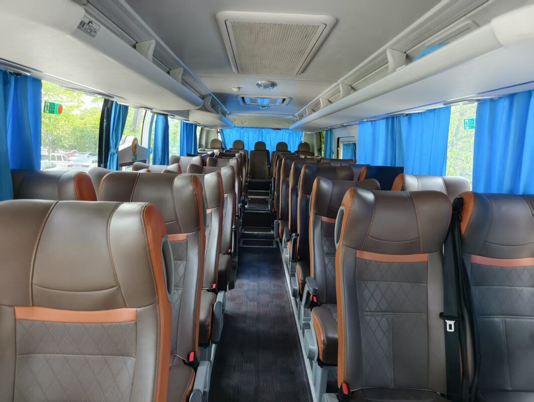 Used Coach Buses Yu-tong ZK6907 Weichai Euro6  Leaf Spring 38 Seats 2023 Year Lux Transport With Air Condition For Shuttle or Long Distance