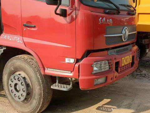20 Ton Second Hand Lorry 4x2 Drive Mode Diesel Fuel Type 5000mm Wheelbase