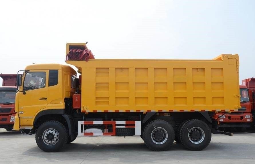 DONGFENG Brand Used Dump Truck 85 Km/H Max Speed With B210 33 Engine