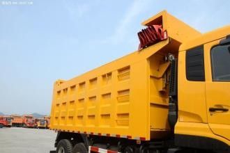 DONGFENG Brand Used Dump Truck 85 Km/H Max Speed With B210 33 Engine