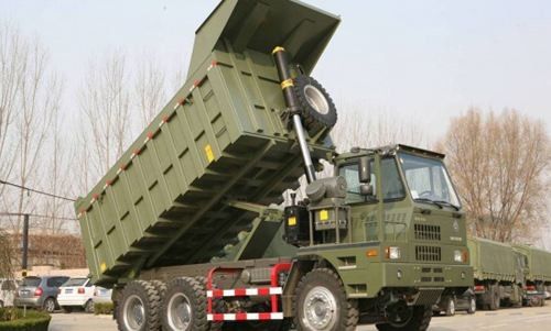 Dongfeng Used Dump Truck 2013 Year Made Euro 3 Emission Standard For Mining