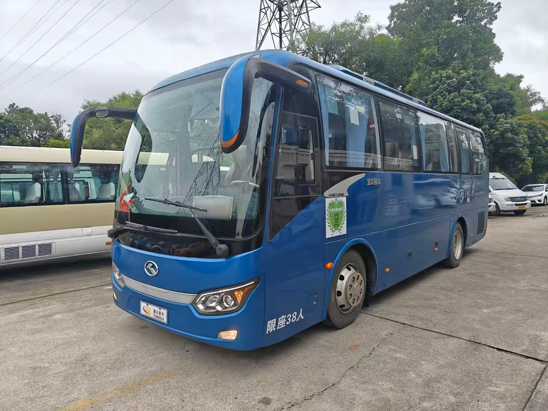Used XMQ6898 Certified Pre-owned 38-Seater Coach LHD Well-Maintained Cost-Effective Bus