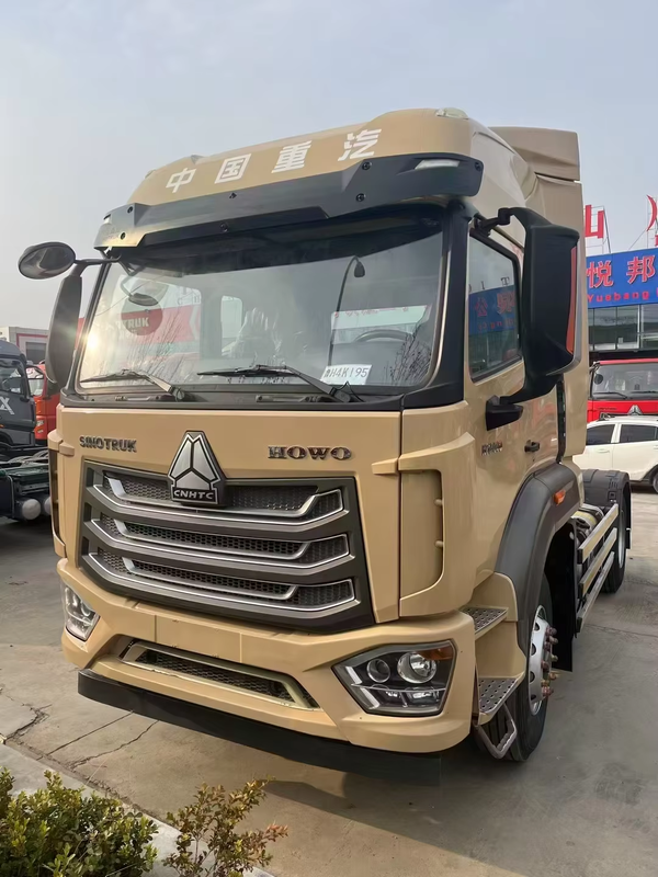 Low Hour Used Si-notruk Howo N7G 4x2 Tractor Head Heavy Duty Logistics Prime Mover Diesel Truck Tractor