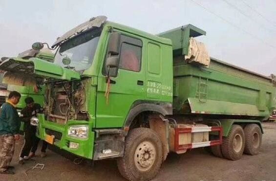 Euro IV 340HP Motor Used  Dump Truck with 6x4 drive for sale