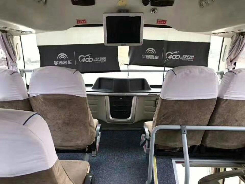 14m Diesel Used Yutong ZK6147 Commercial Bus 60-70 Seats Used Luxury Coaches Bus