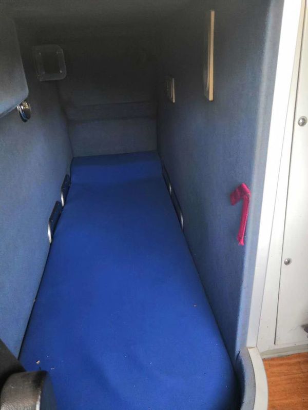 2013 Year Used Yutong Buses 59 Seaters One Layer And Half Left Hand Steering