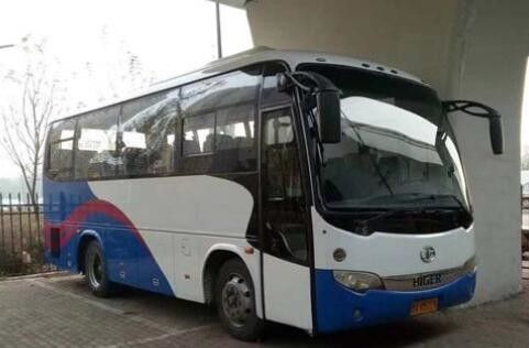 33 Seats Used Tour Bus Higer Brand YC Engine Passenger Coach Bus