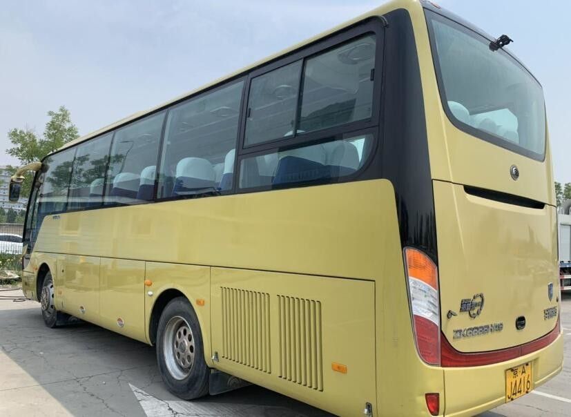 2017 Year Used Commercial Bus / ZK6888 37 Seats Used Coach Bus 8774mm Bus Length