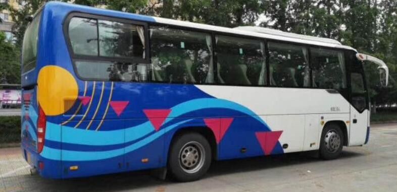 39 Seats 260HP Used Yutong Buses 100km / H Max Speed 2010 Year 8995 X 2480 X 3330mm