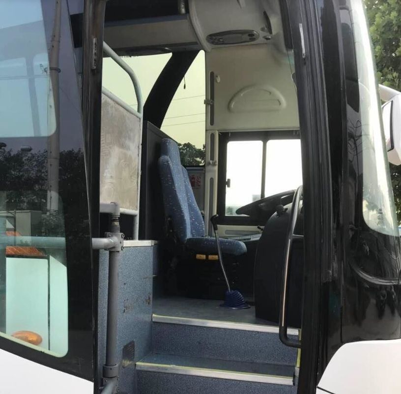 LHD / RHD Used Yutong 45 Seater Bus 100km/H Max Speed 162kw Motor Power