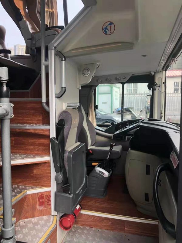 Diesel LHD 6126 Model Used Yutong Buses 49 Seat 2014 Year Euro Iv Emission Standard