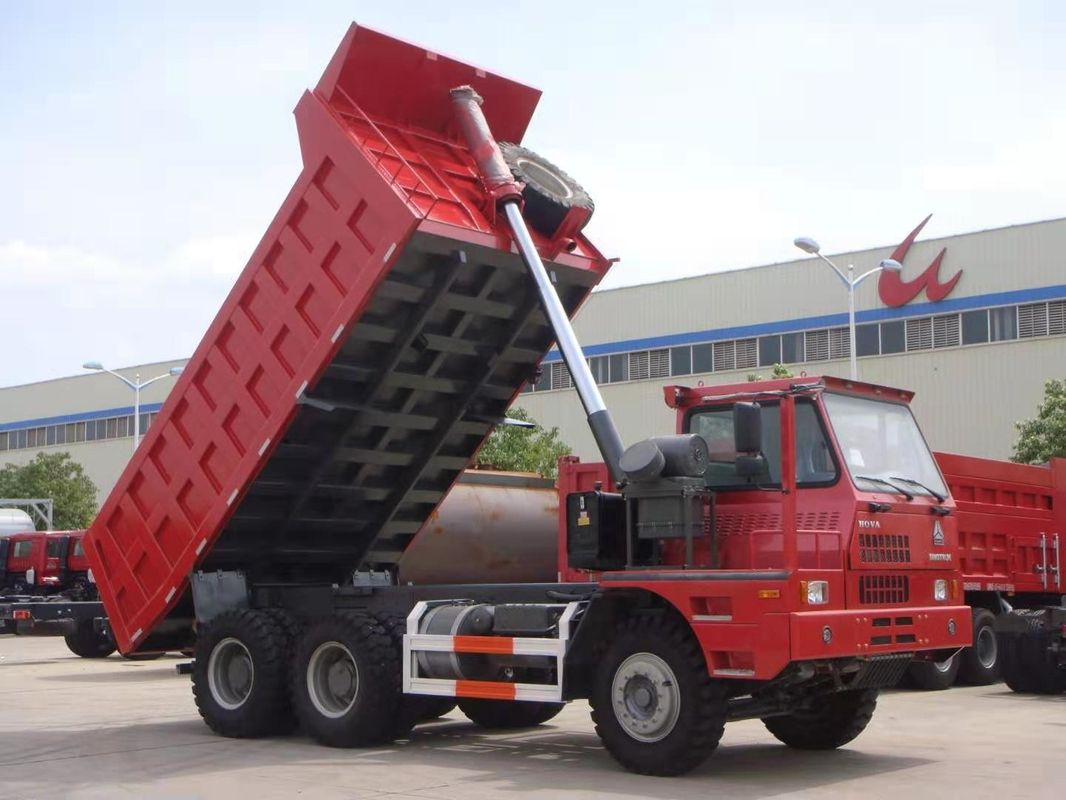 371HP Sinotruck Used Dump Truck 50 - 70 Tons Minning Dump Trucks Left Hand Driving