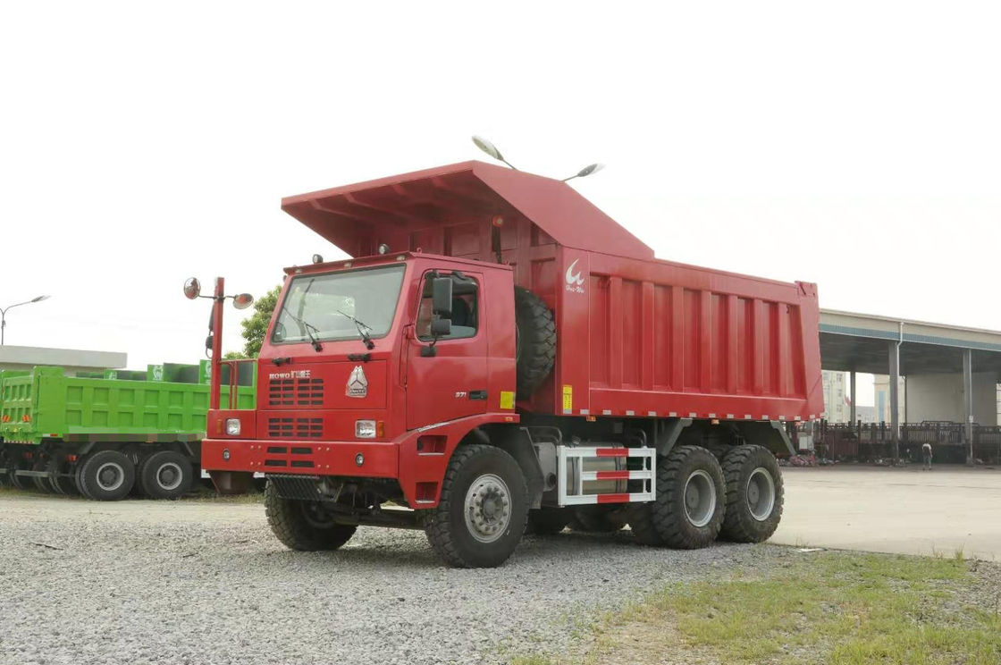 371HP Sinotruck Used Dump Truck 50 - 70 Tons Minning Dump Trucks Left Hand Driving