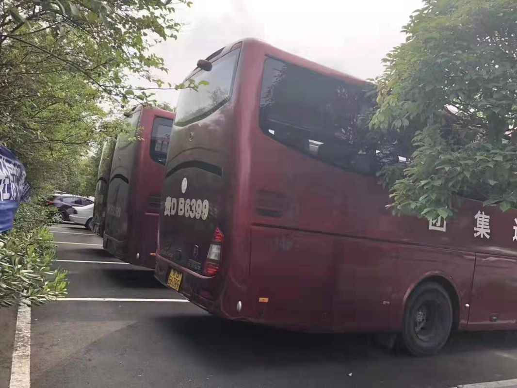 Traveling Used Yutong Buses 55 Seat Diesel 2013 Year LHD Drive 12000 × 2550 × 3890mm