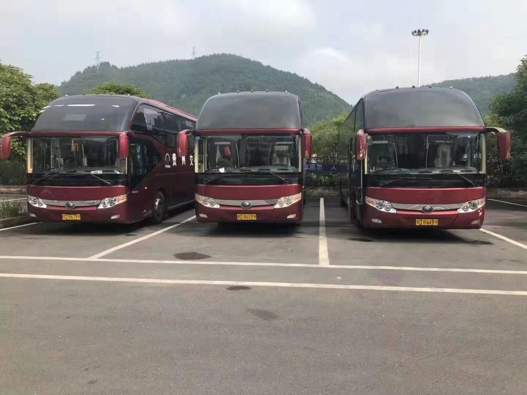 Traveling Used Yutong Buses 55 Seat Diesel 2013 Year LHD Drive 12000 × 2550 × 3890mm