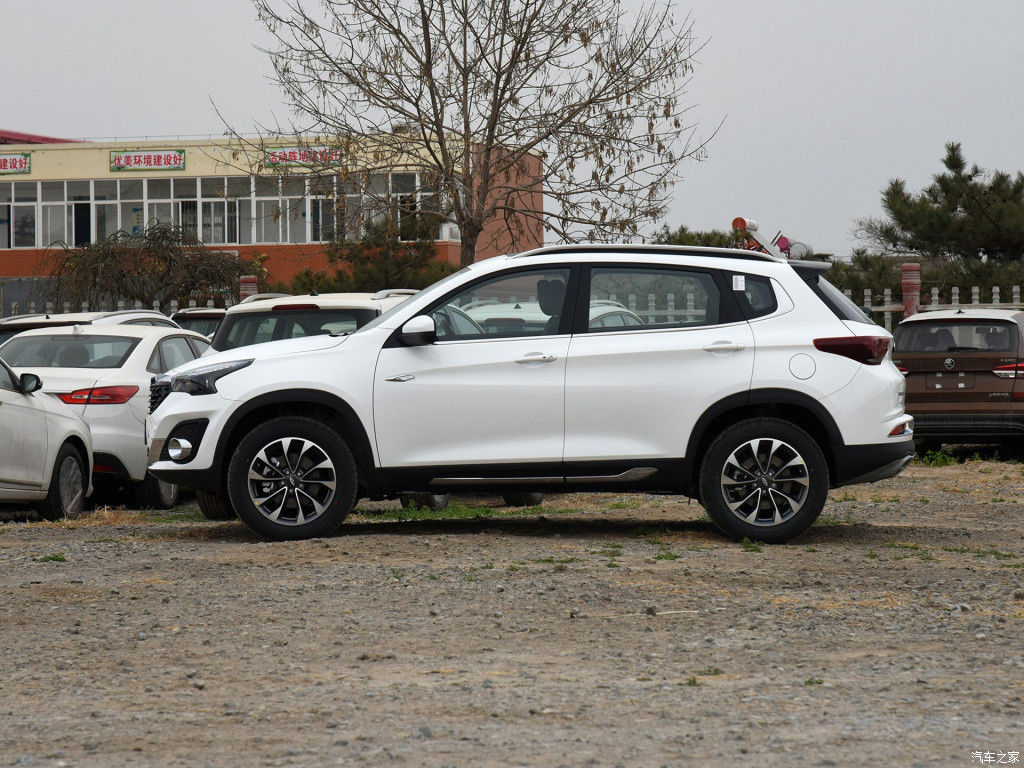 2018 Year TIGGO 7 AT White 5 - 7 Seats Mini Used Cars Gasoline Fuel LHD Drive Mode