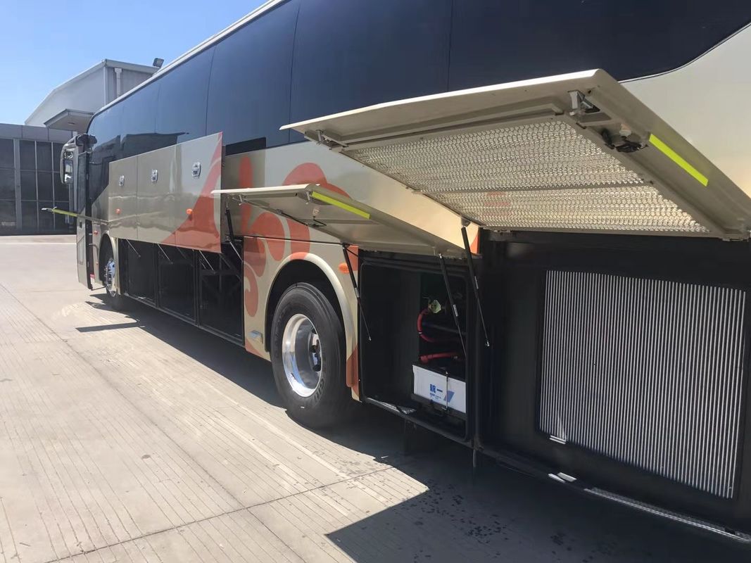 2020 Year New Promotion Bus 50 Seats In Stock 2550mm Bus Width Yutong SLK6126
