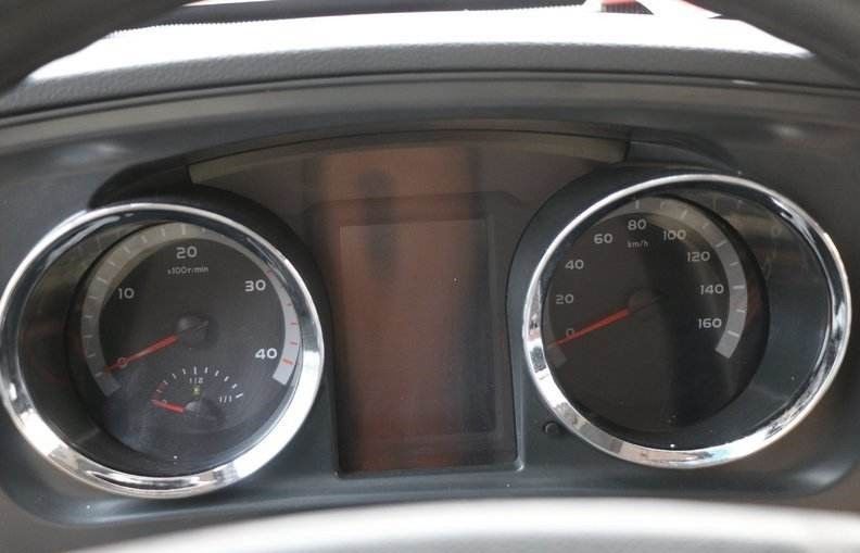 90km/H Max Speed Used Dump Truck Light Cargo Truck Right Hand Driving Model