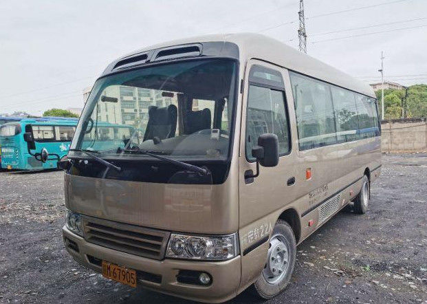 Used Commercial Bus With Luxury Coaster Bus 22 Seats 2640mm Height 4085mm Wheel Base