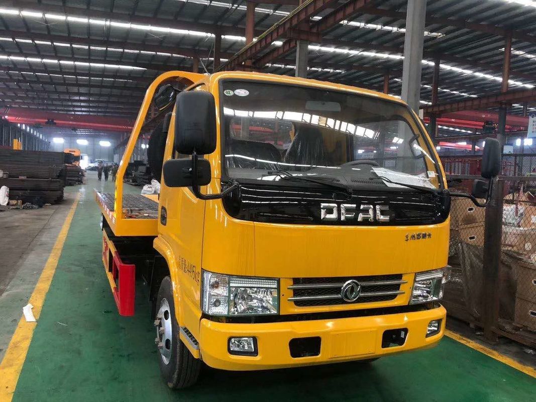 Euro 3 Dongfeng 95HP 6 Wheel Road Rescue Tow Trucks 3 Tons 5 Tons 6 Tons