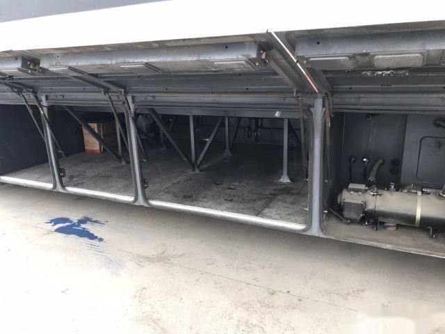 Low Kilometer Airbag Chassis Euro III Good Condition Double Doors Used Coach Bus Higer Brand Model KLQ6129 53 Seats