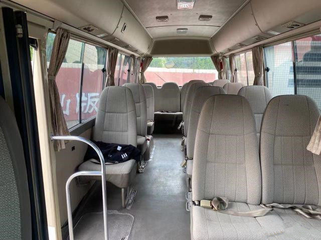 2011 Year 18 Seats Used Coaster Bus , LHD Used Mini Bus Toyota Coaster Bus With 2TR Gasoline Engine , Left Steering