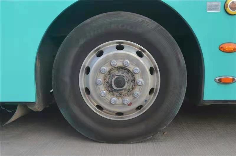 Used City Bus Zhongtong LCK6950 27/62 Seats Used Coach Bus 164kw Euro IV Qijiang Gearbox