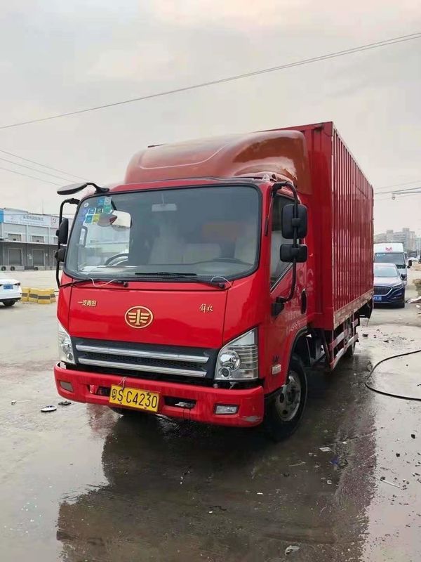 Used FAW Van Cargo Truck 140HP 5.2M Big Capacity 4x2 Second Hand 2018 Year
