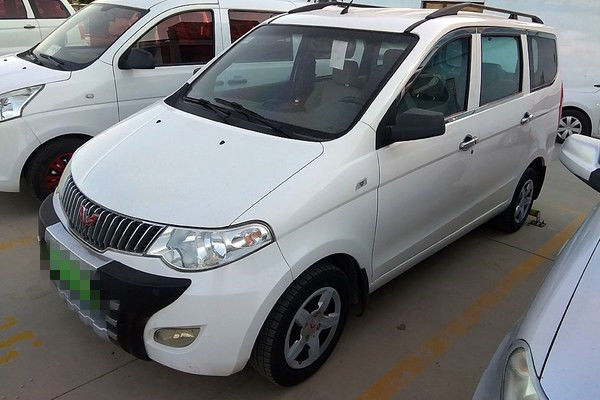 2014 Year Wuling Used Car 7 Seats Mini Bus Used Cars Gasoline Fuel LHD Drive