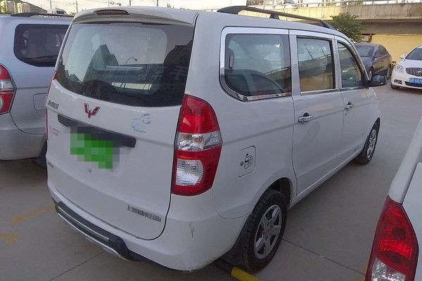2014 Year Wuling Used Car 7 Seats Mini Bus Used Cars Gasoline Fuel LHD Drive