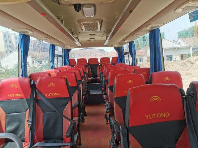 2015 Year 30 Seats ZK6752D1 Used Yutong Bus With Front Engine Used Coach Bus For Tourism