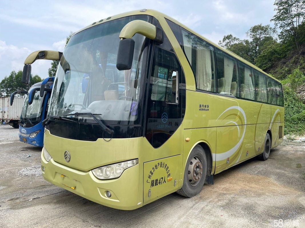 Golden Dragon Used Coach Bus 47 Seats Hino J08E Engine Steel Chassis Euro III Single Doors
