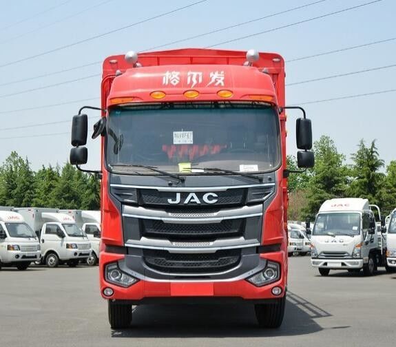 JAC Geerfa A5L Median Brown 220 Horsepower 4X2 6.8M Warehouse Gate Dump Truck