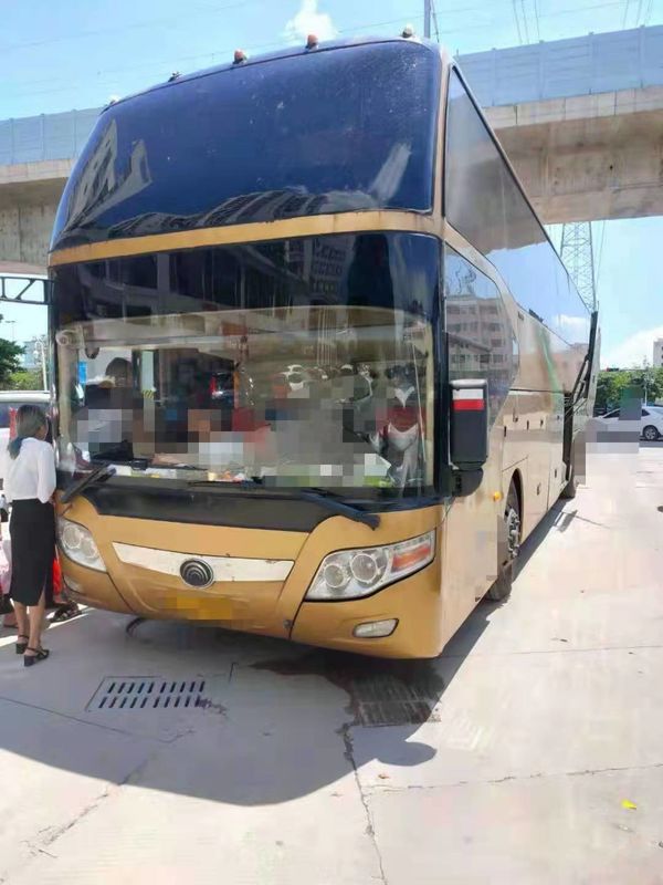 65 Seats 2010 Year Used Yutong Bus ZK6147D Diesel Engine Double Axle LHD Steering