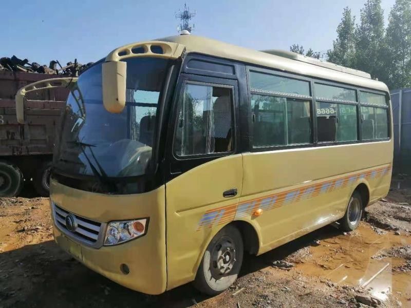 2010 Year 19 Seats ZK6608DM Used Yutong Bus With Front Engine Used Coach Bus For Tourism