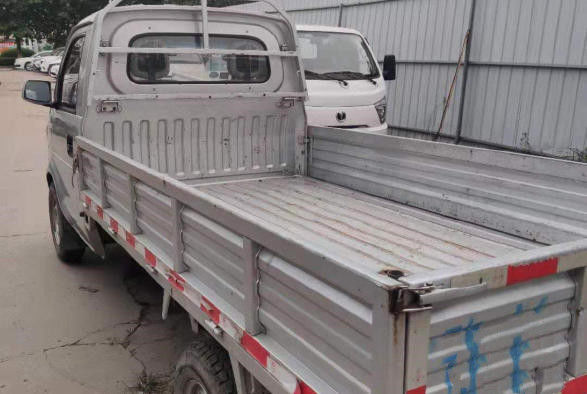 Dongfeng Brand 6 Wheels Light Cargo Truck 102HP For Africe Used Mini Dump Truck