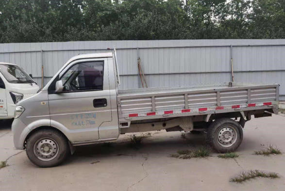 Dongfeng Brand 6 Wheels Light Cargo Truck 102HP For Africe Used Mini Dump Truck