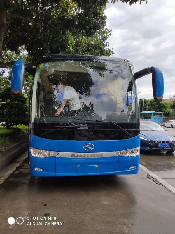 Kinglong Bus Luxury Coach Air Condition Used Sightseeing Parts For Luxury Buses XMQ6110 48 Seats